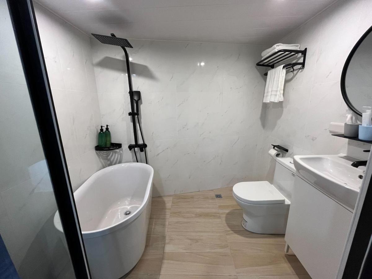 Lulu Inn Tainan Luaran gambar